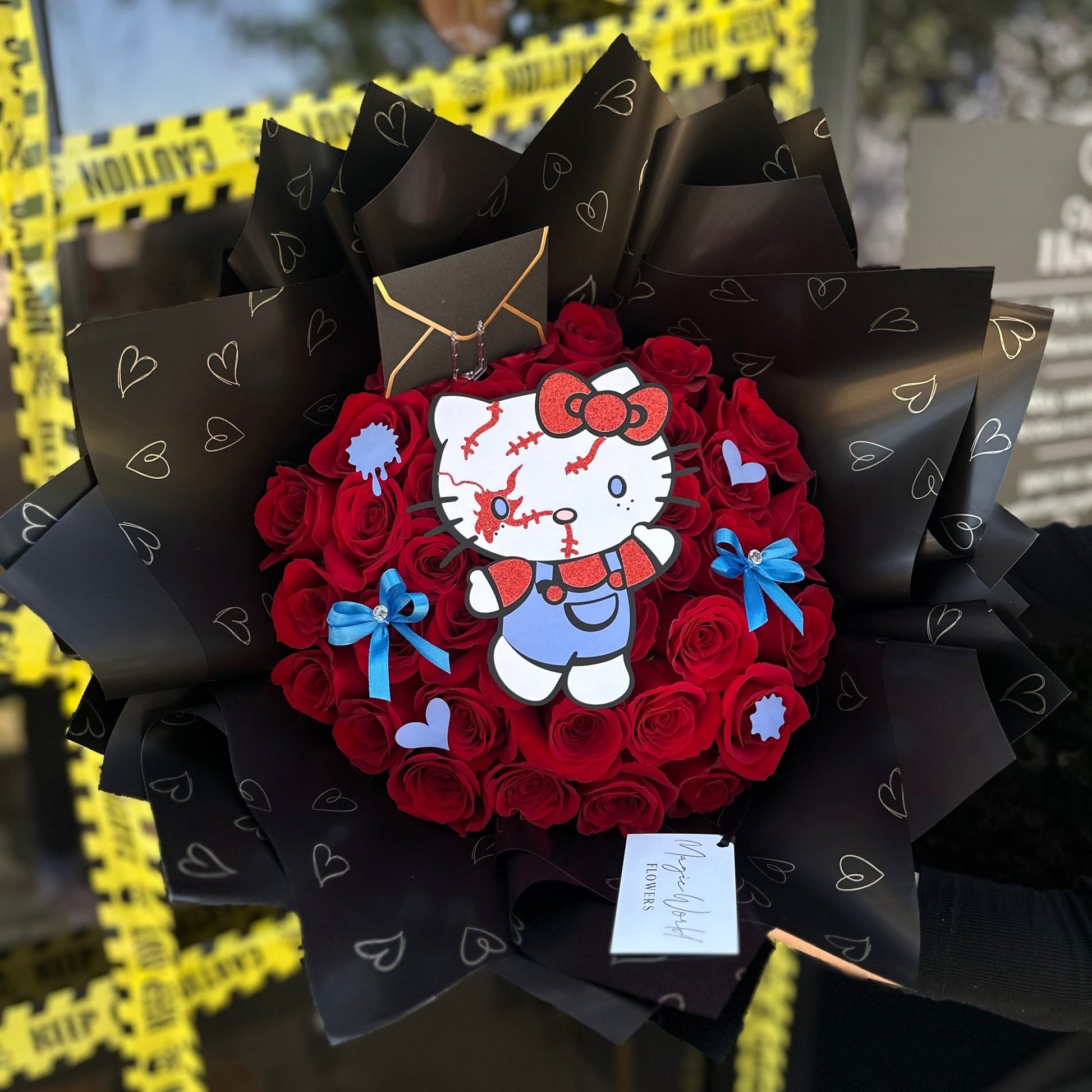 Chucky Kitty Bouquet - Halloween Ramo Buchon - Magic World Flowers