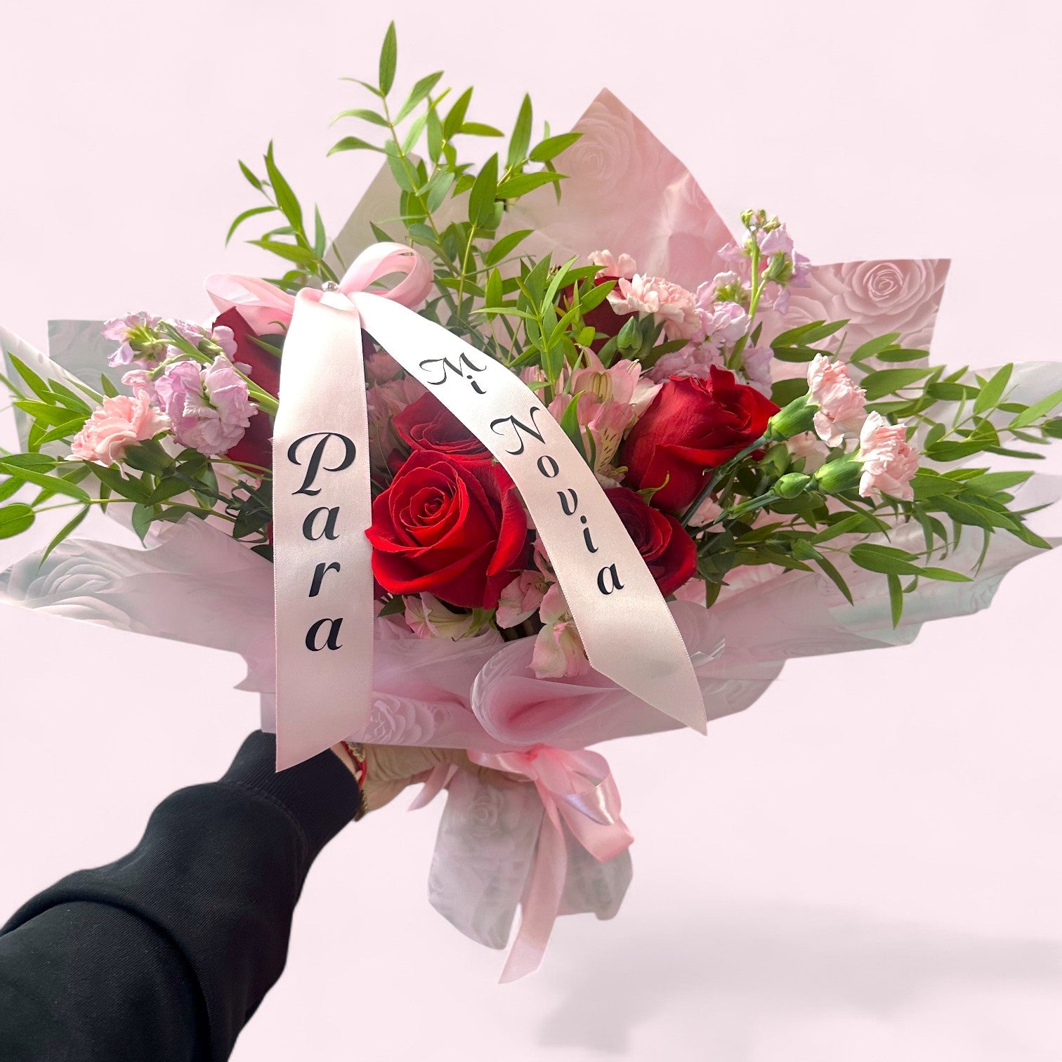 Flowers For My Girlfriend 300 Red Roses Bouquet