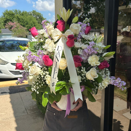 In My Thoughts - Vases - Magic World Flowers