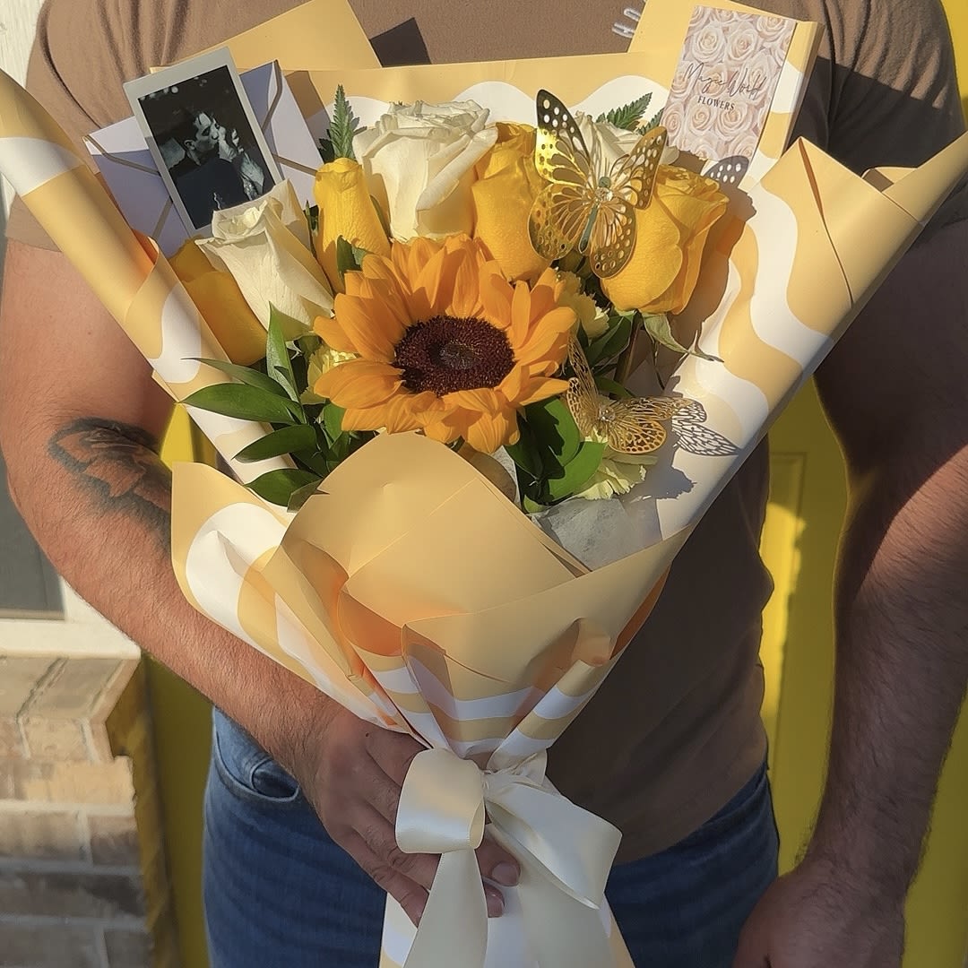 Korean Yellow Bouquet - Special - Magic World Flowers