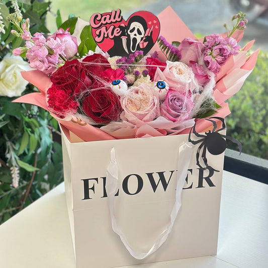 Mix Modern Bouquet - Halloween - Magic World Flowers