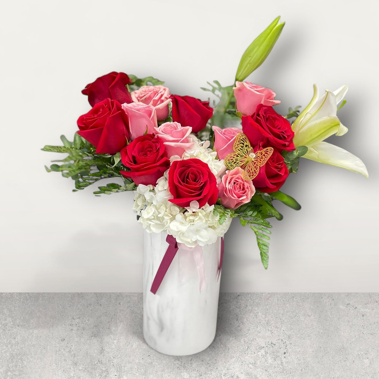 Red & Pink in Ceramic — Vases - Magic World Flowers