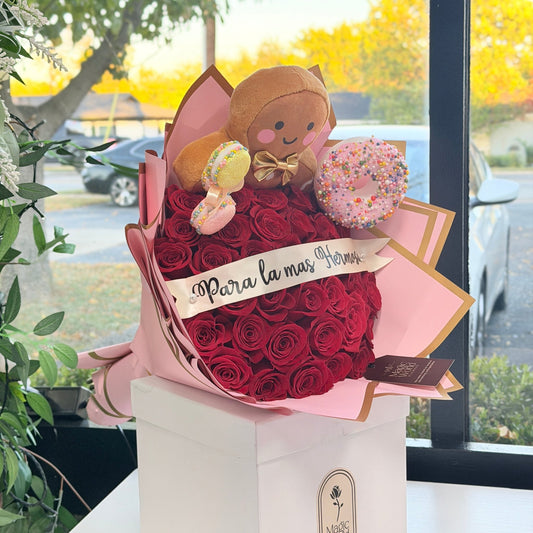 Sweet Gingerbread Bouquet - Christmas - Magic World Flowers