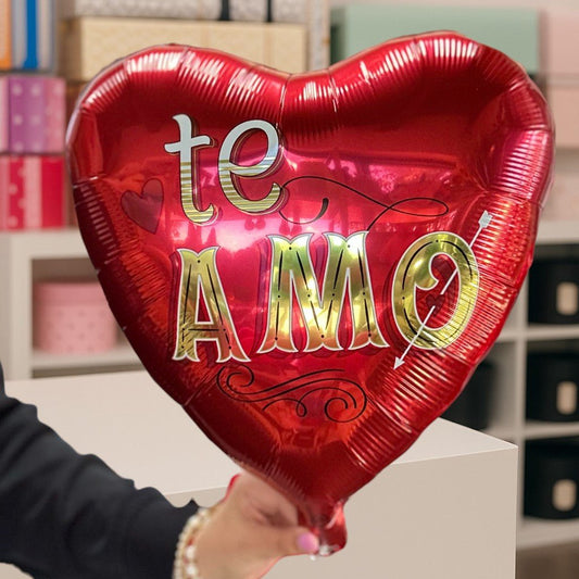 Te Amo Vintage Balloon Bouquet - Magic World Flowers