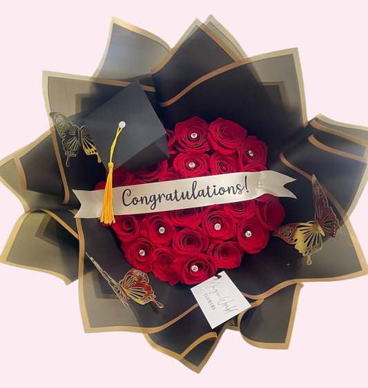 25 Red Roses with Congrats Banner – Graduation Flowers