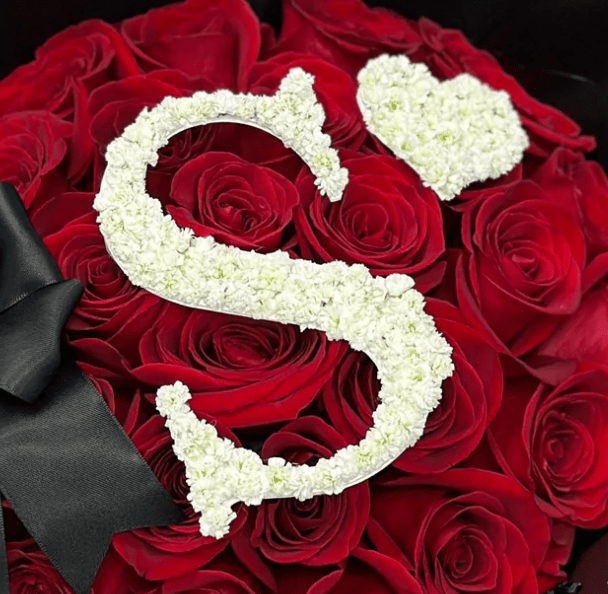Baby's Breath Letter (1) | Ramo Buchón Add - On - Magic World Flowers