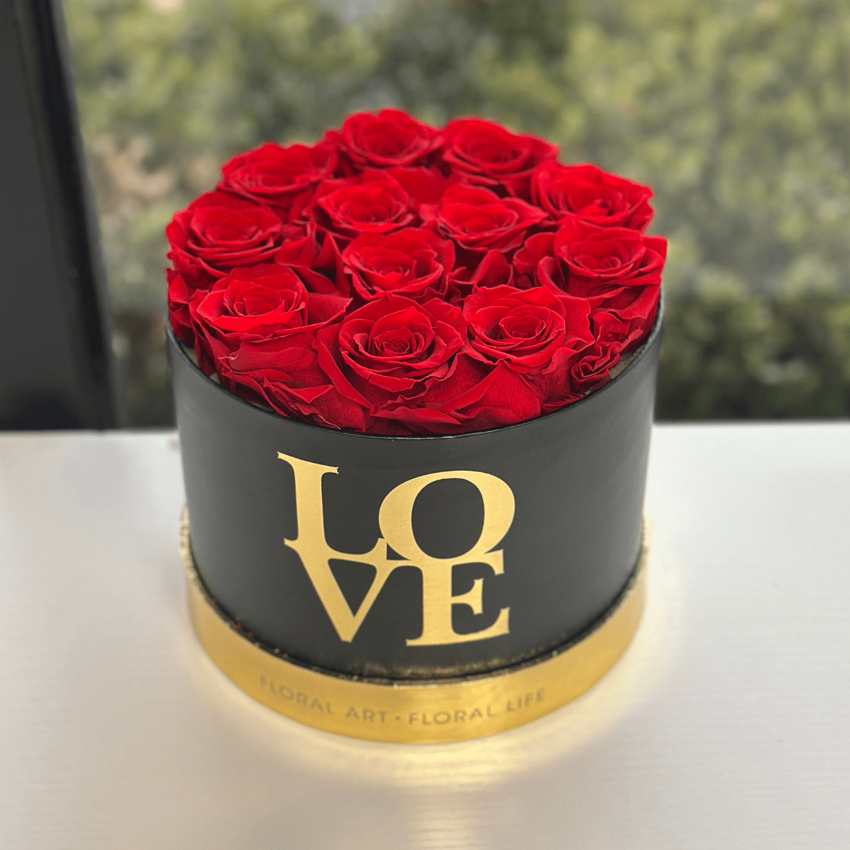 Black Love Box - Preserved Roses - Magic World Flowers