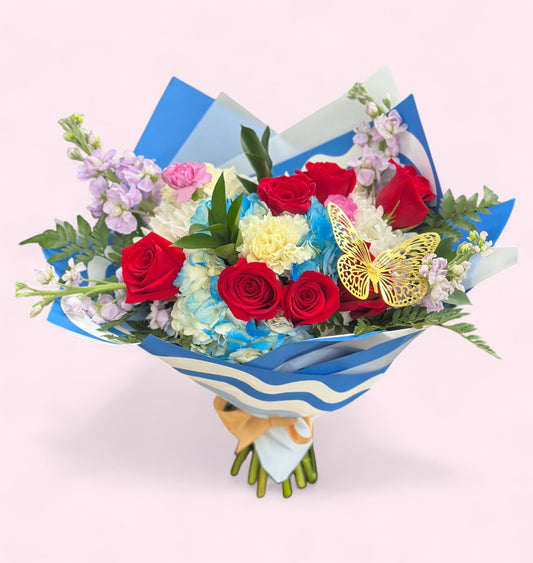 Blue & Red Mix Modern Bouquet – Special - Magic World Flowers