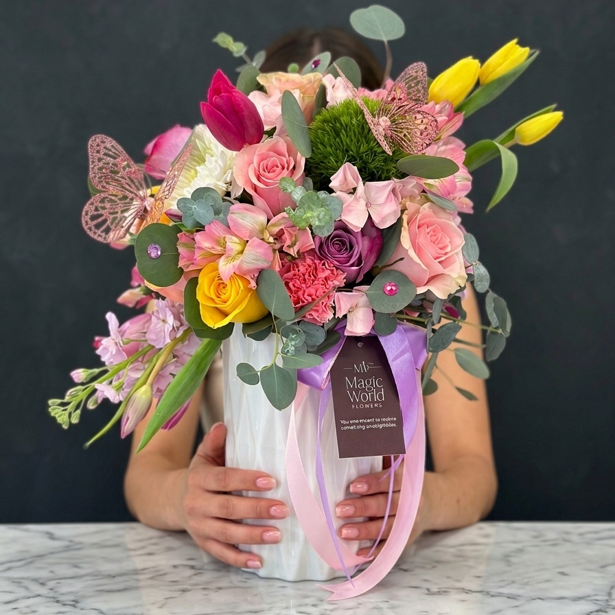 Fresh Mixed Flower Vase Arrangement | Designer's Choice - Magic World Flowers