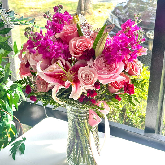 Lady Pink Arrangement – Vases - Magic World Flowers