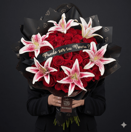 Lily Luxe Ramo Buchon – Floral Hand Bouquet - Magic World Flowers
