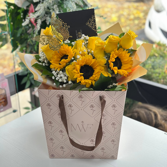 Mix Modern Bouquet - Special - Magic World Flowers