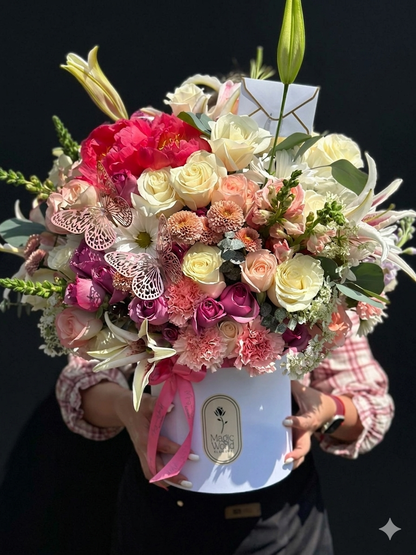 One of a Kind Box — Bestseller - Magic World Flowers