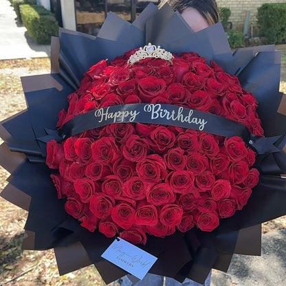 Ramo Buchon - 100 Red Roses - Best Seller - Magic World Flowers