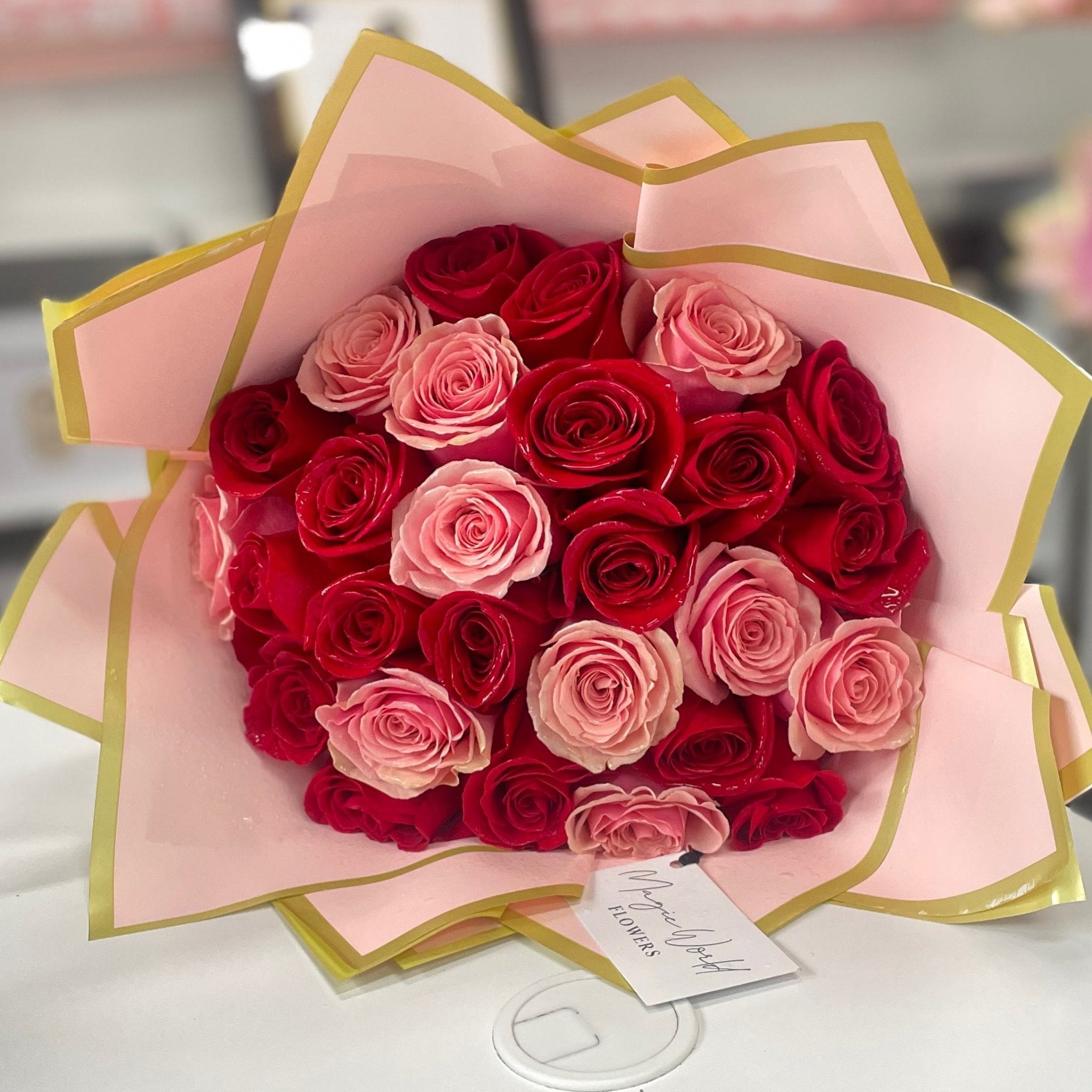 Magic World Flowers - Ramo Buchon Dallas and Fort Worth