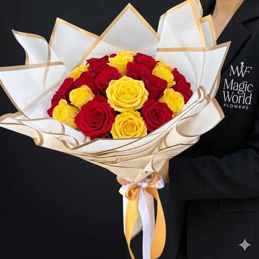 Ramo Buchon - Classic Hand Bouquet of Yellow & Red Roses - Magic World Flowers