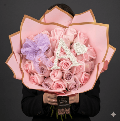 Ramo Buchon - Initial Hand Bouquet of Pink Roses - Magic World Flowers