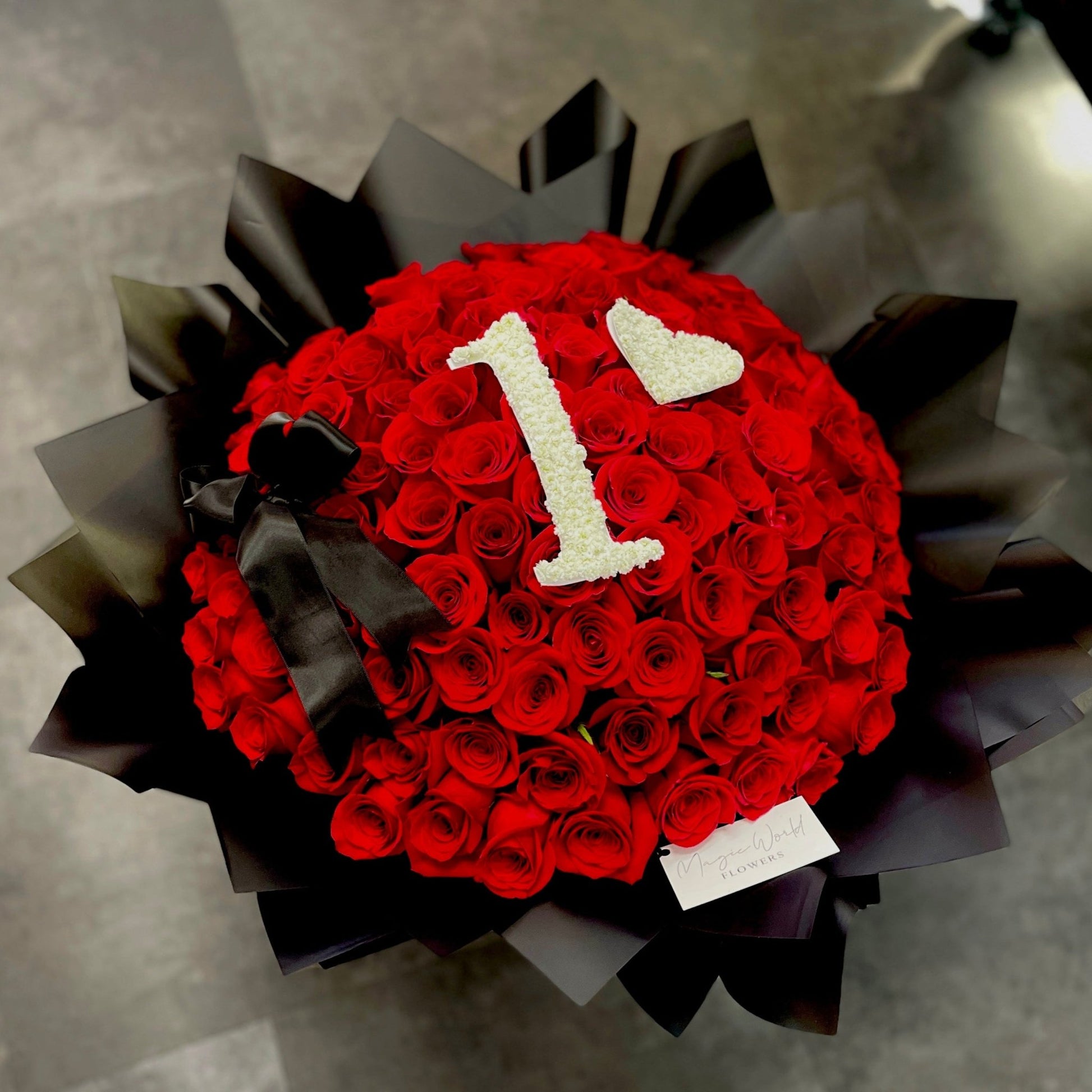 Ramo Buchon - Initial Hand Bouquet of Red Roses - Magic World Flowers