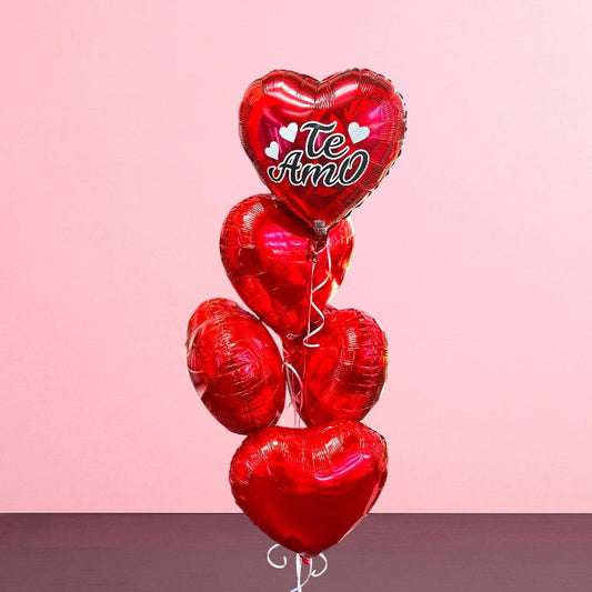 Te Amo (White Script & Hearts) – Balloon Bouquet - Magic World Flowers