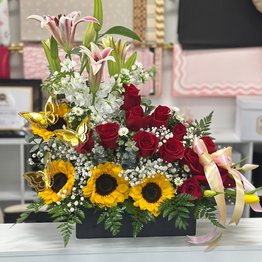 The Magic Tray - Signature Boxes Collection - Magic World Flowers