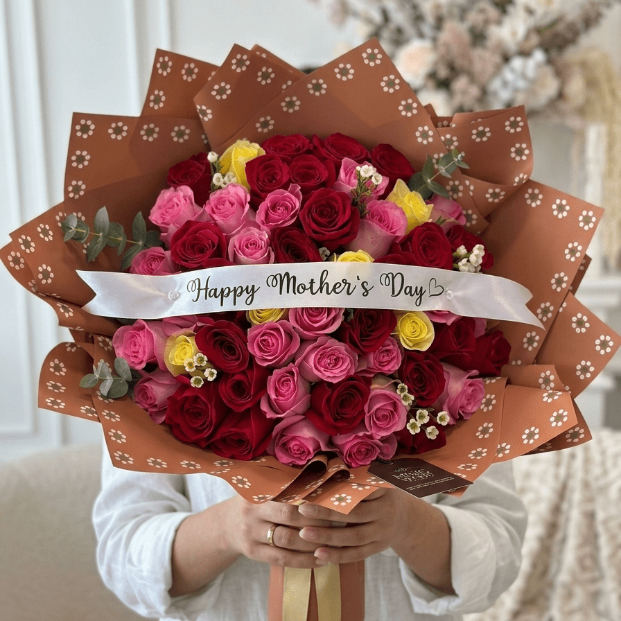 Vibrant Ramo for Mom | 50 Colorful Roses — Mother's Day - Magic World Flowers