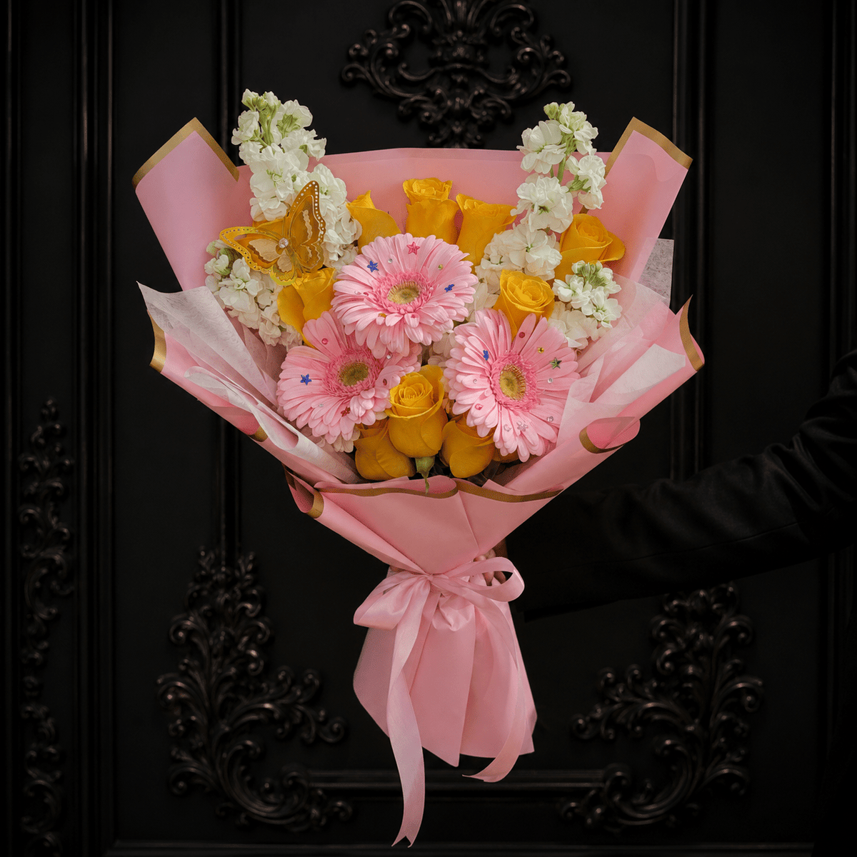 Yellow Barbie Girl - Flores Amarillas Collection - Magic World Flowers